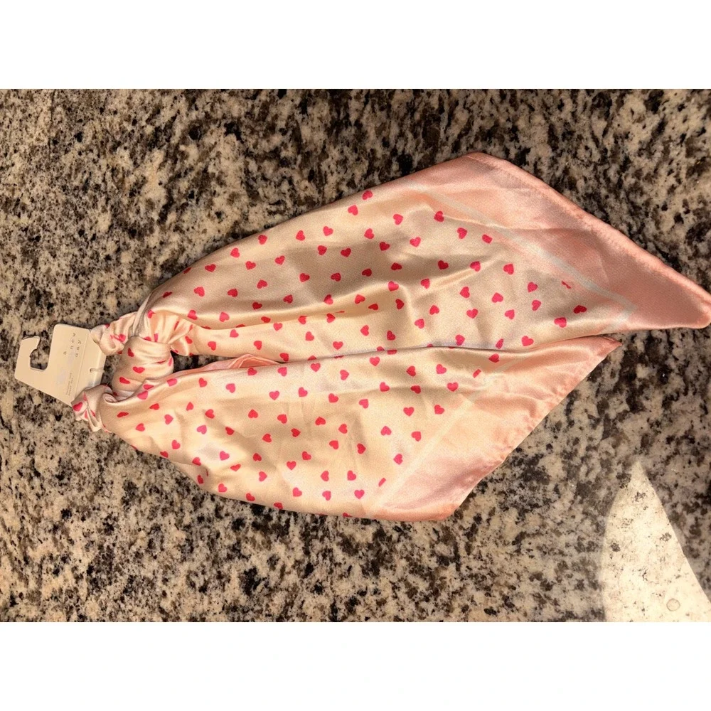 A New Day Pink Red Heart Twister and Scarf Set Scrunchie NWT